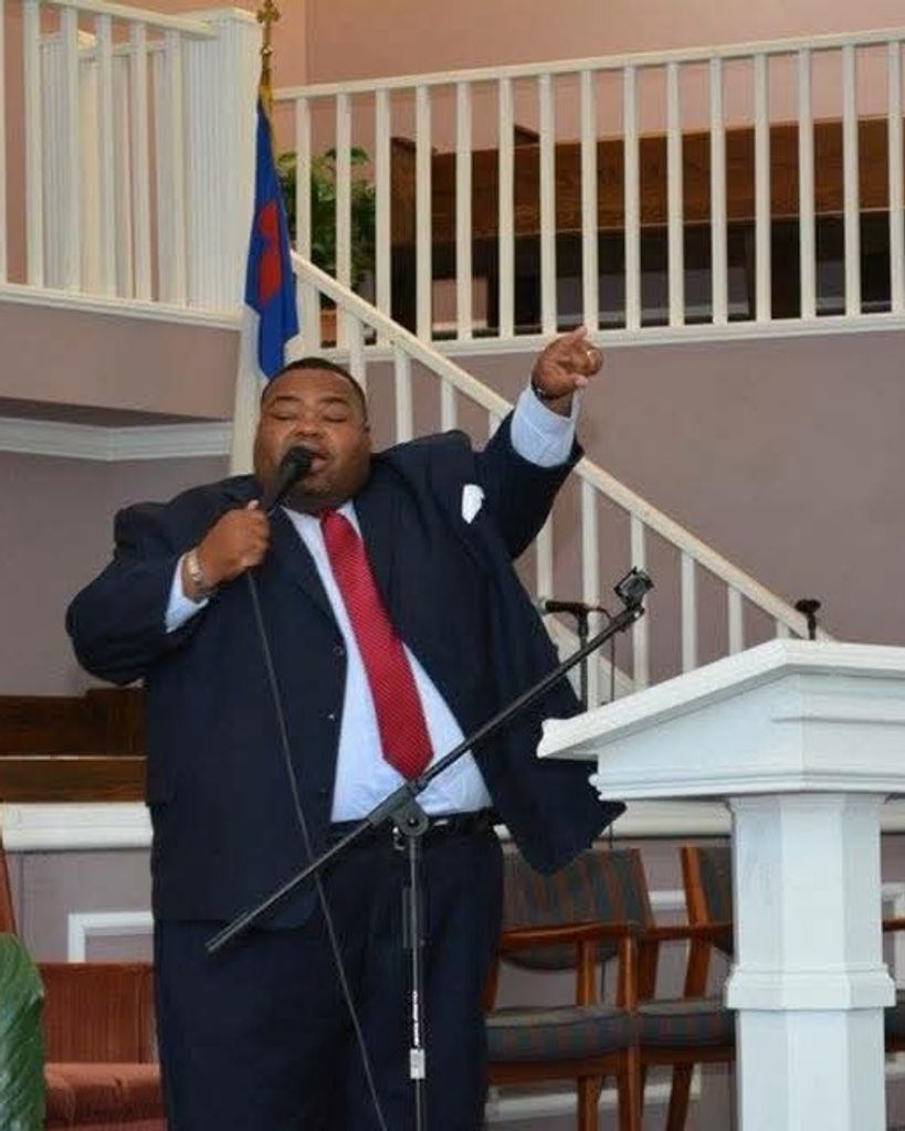 Rev. Tracy L. Leggett