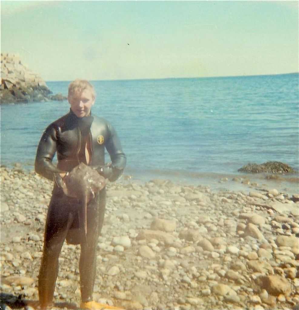 Walter R. "Deedee" Maslowski Profile Photo