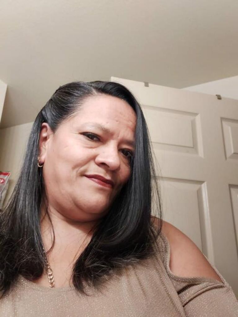 Lesbia Mardiaga Flores