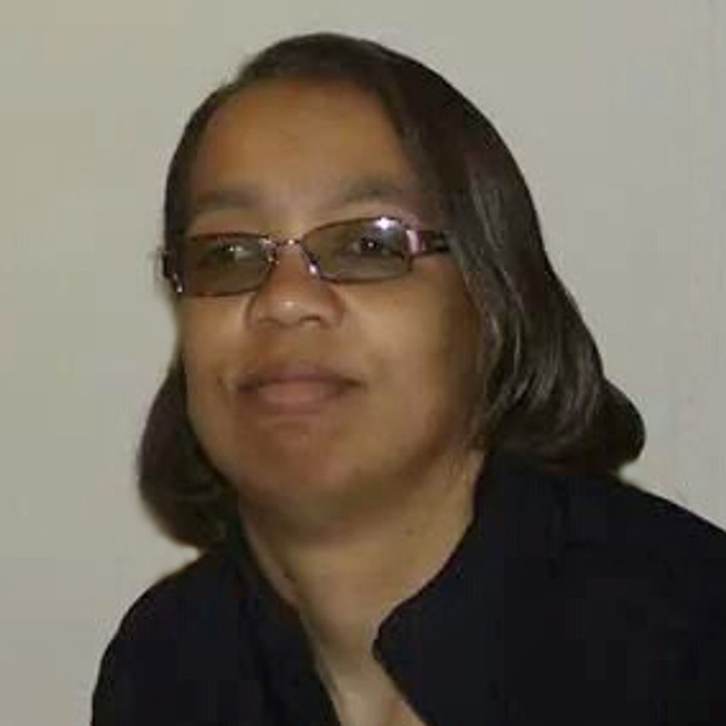 Gail Ruth Swift