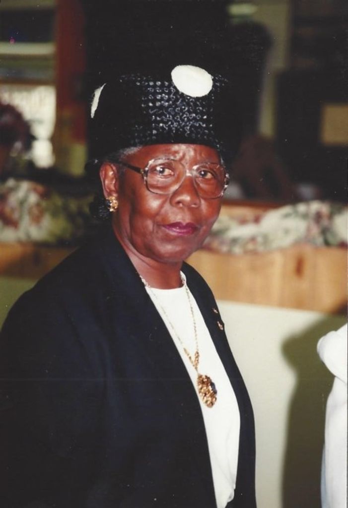 Willie W. (Blackmon)  Bouiye