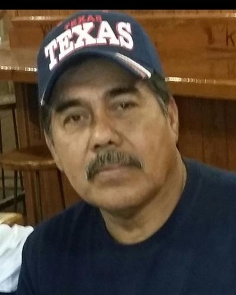 Marcos Munoz De La O, Sr. Profile Photo