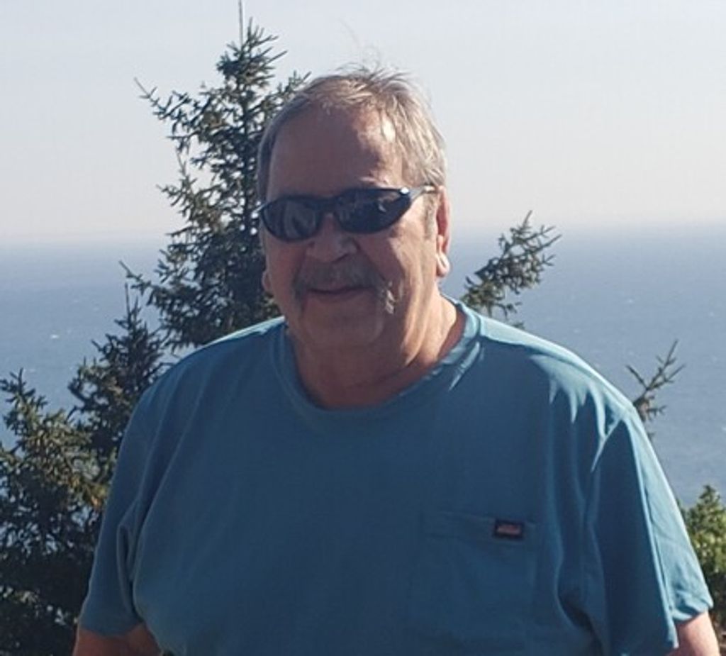 Edward "Eddie" Howard Parisien Profile Photo