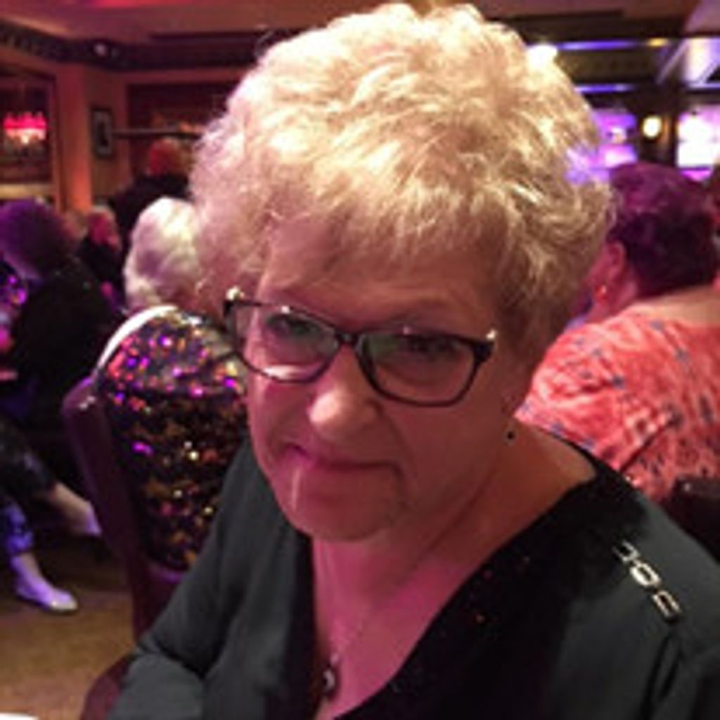 Sharon Lechowicz