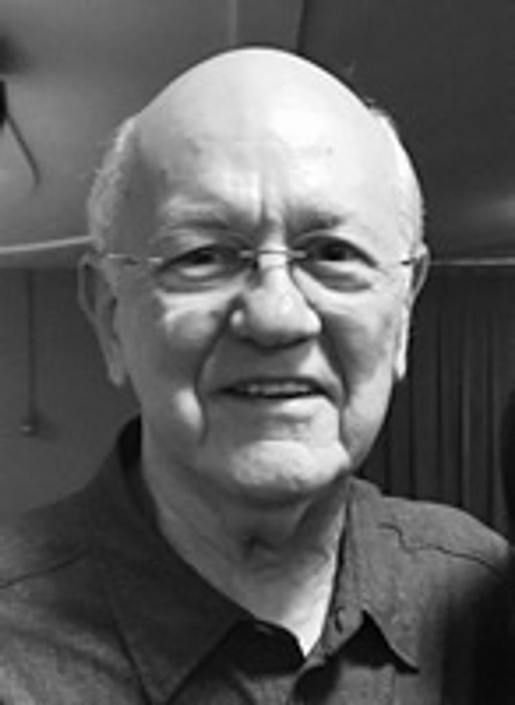 Kenneth R. Gamble