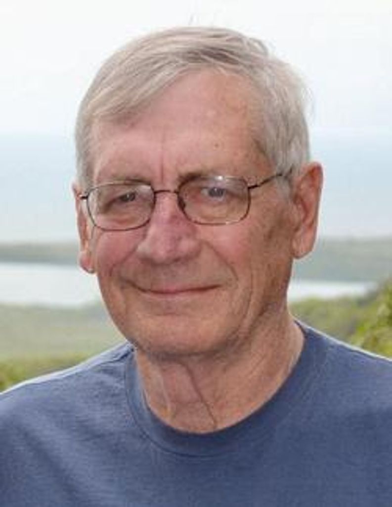 Robert "Mike" Bauer