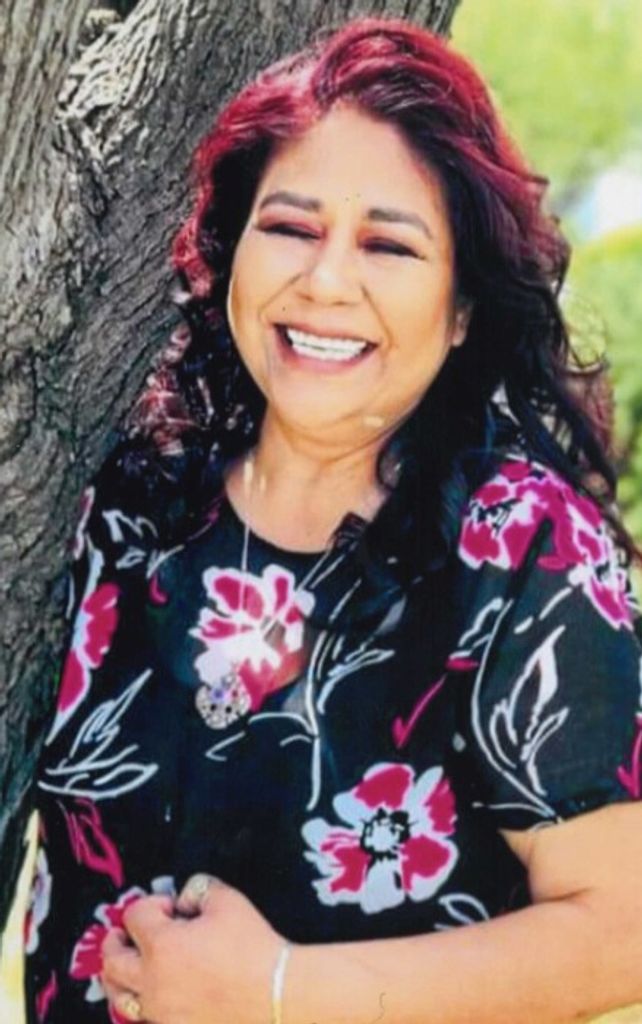 J. Leticia "Lety" (Martinez)  Bonilla