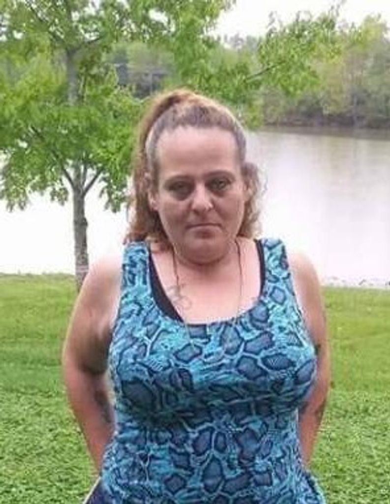 Melinda Moffitt, of Dyllis Community