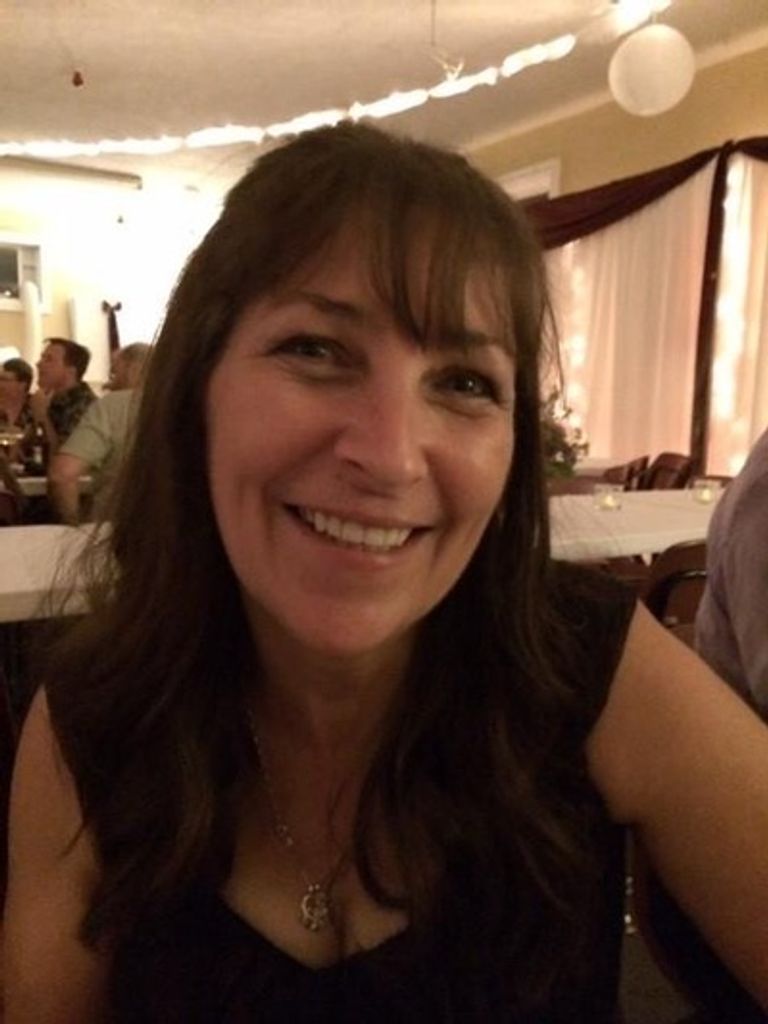 Cathy Lush Profile Photo