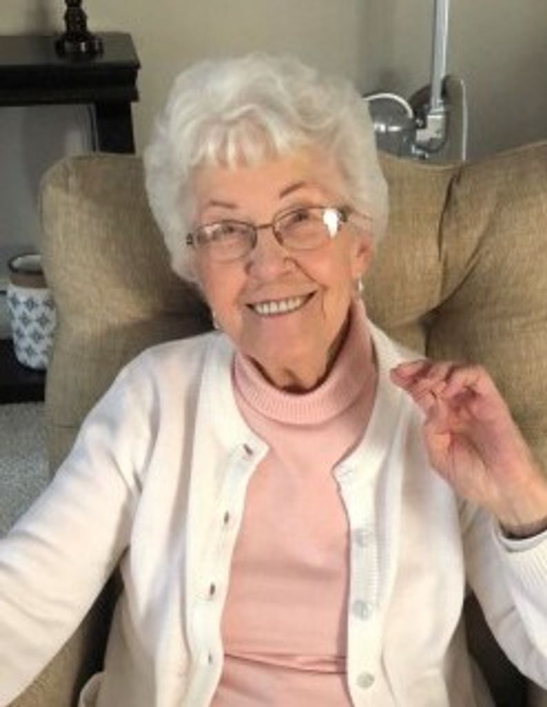 Betty L. (Holman)  Quist