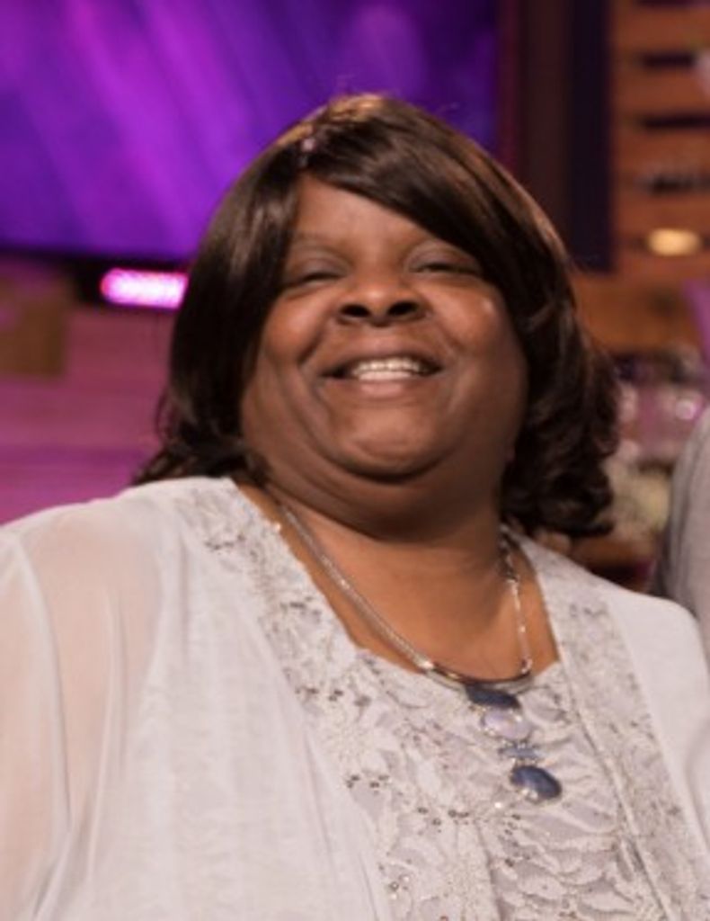 Stacia Holmes