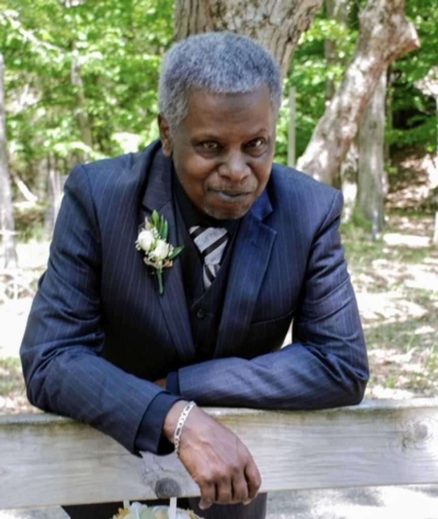 Floyd Arnold Profile Photo