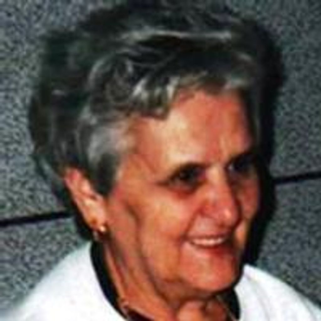 Esther 'Tina' Macri