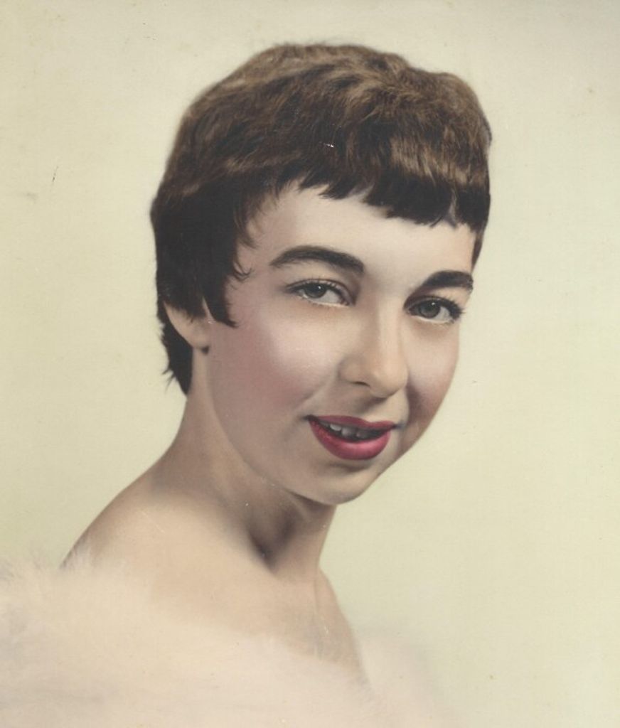 Gloria (Crisco)  Drake Profile Photo