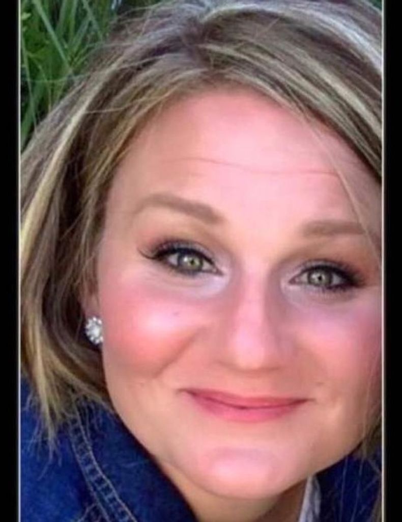 Kristin Leigh Nichols