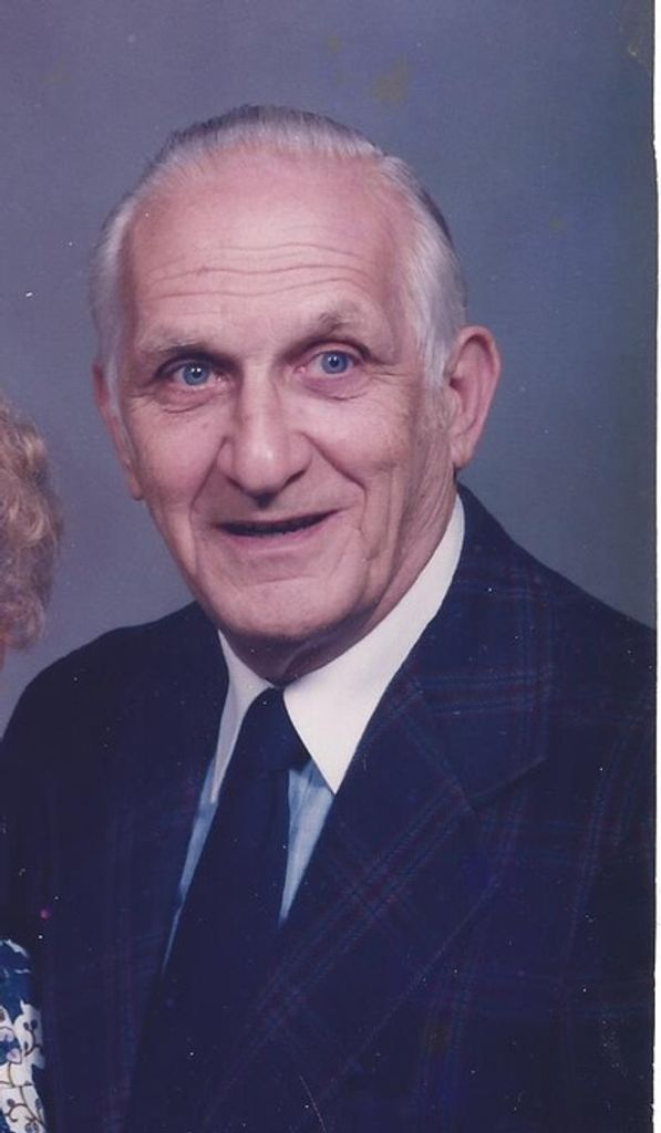 Michael J Testa Profile Photo