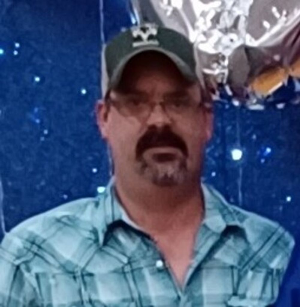 Brandon Lee Smith Profile Photo