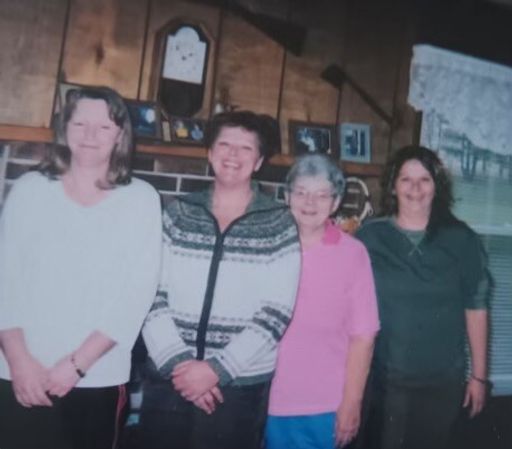 Sharron Leeka photo gallery thumbnail 20 of 90