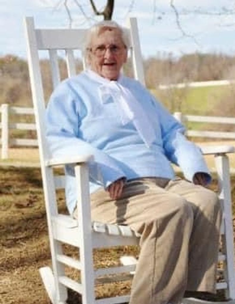 Madlon Mae Buchanan Profile Photo