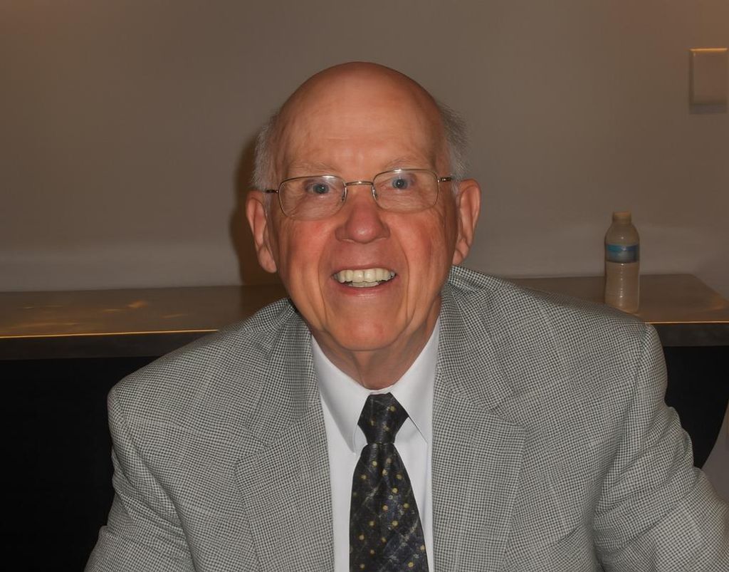 Gordon William "Bill" Hunter Profile Photo