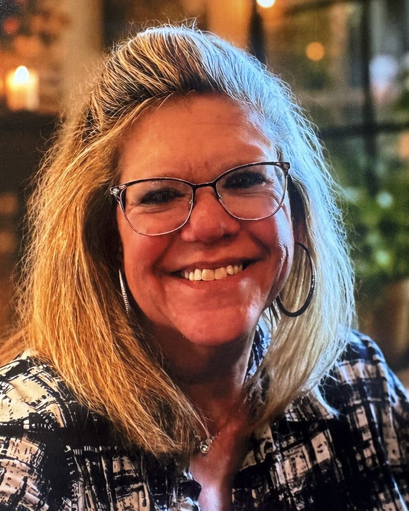 Rebecca Jo Hazelton Profile Photo