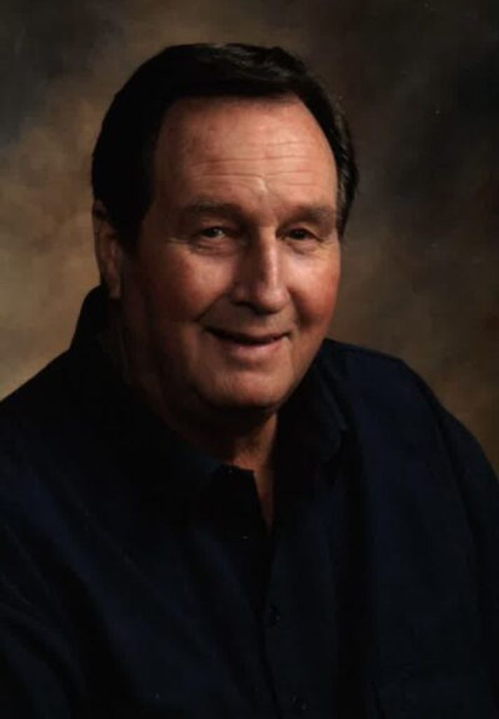 Leslie (Les) Thomas Miller
