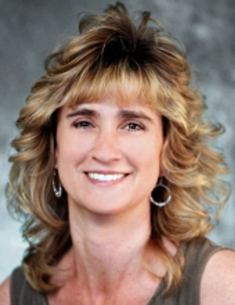 Lori Majczak-Irving