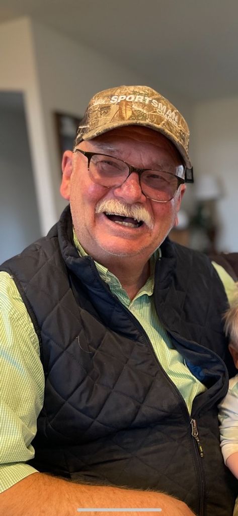 Jerry Morris Bernstrom Profile Photo