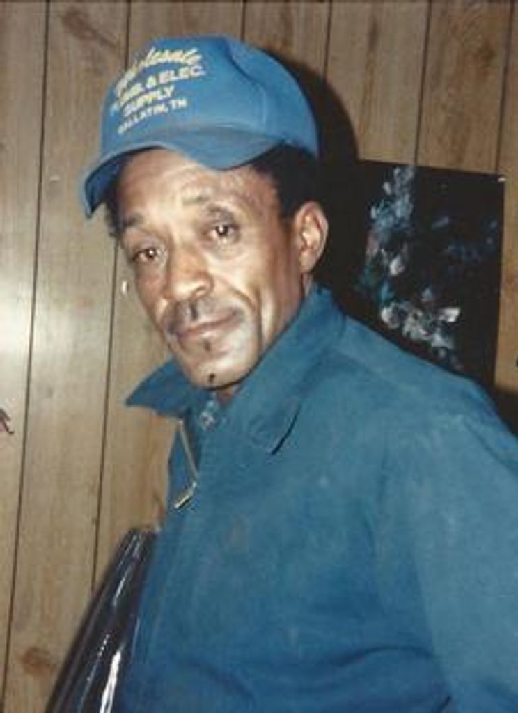 Mr. Charles W. Fields Profile Photo