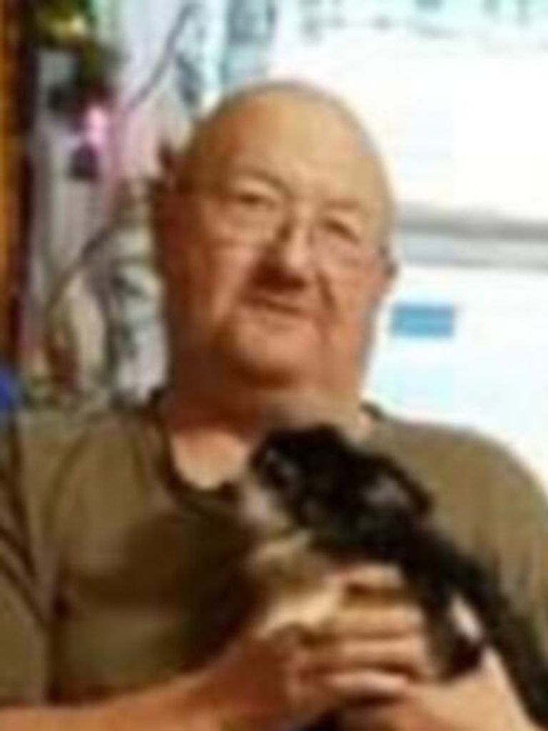 Paul "Les" Moore