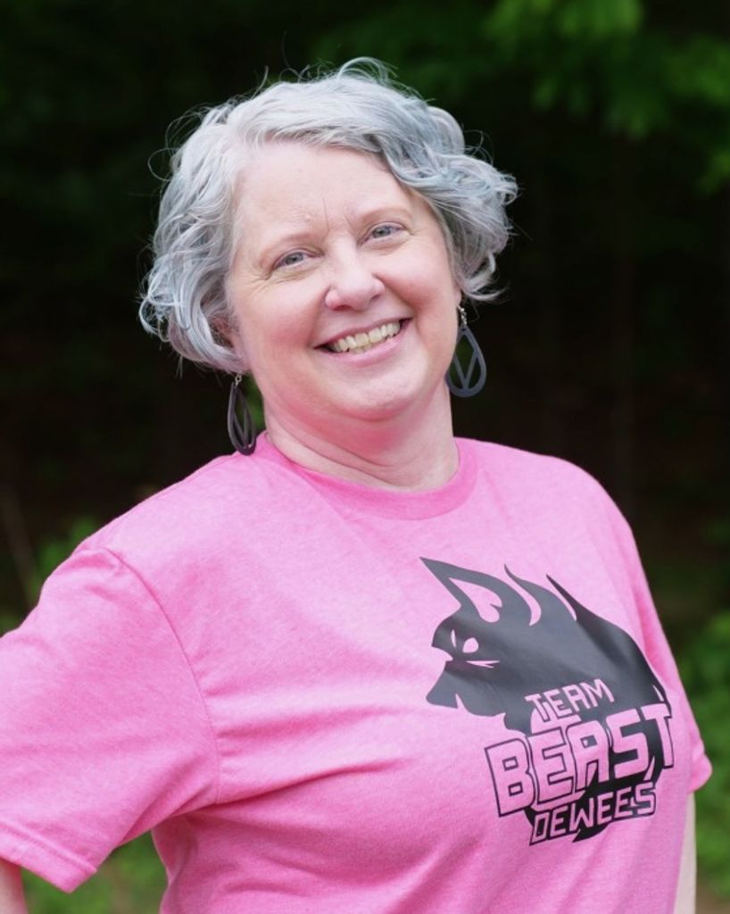 Lisa Miracle Dewees Profile Photo