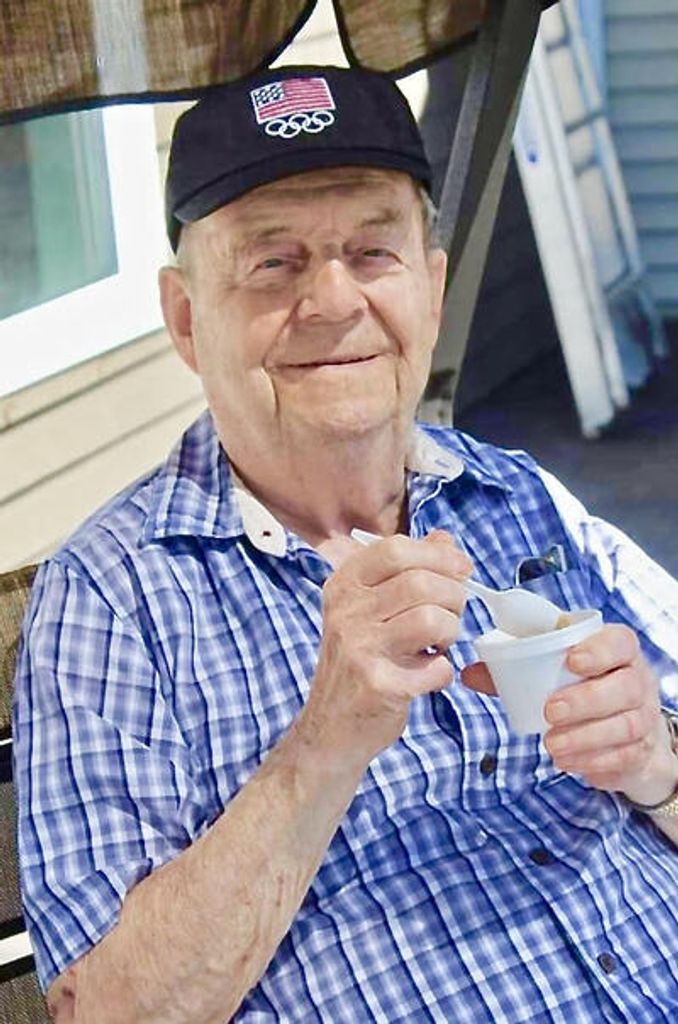 Leo Gerald "Duff" Dufour