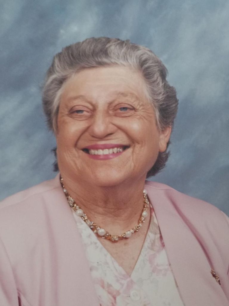 Louise Webb Morris Profile Photo