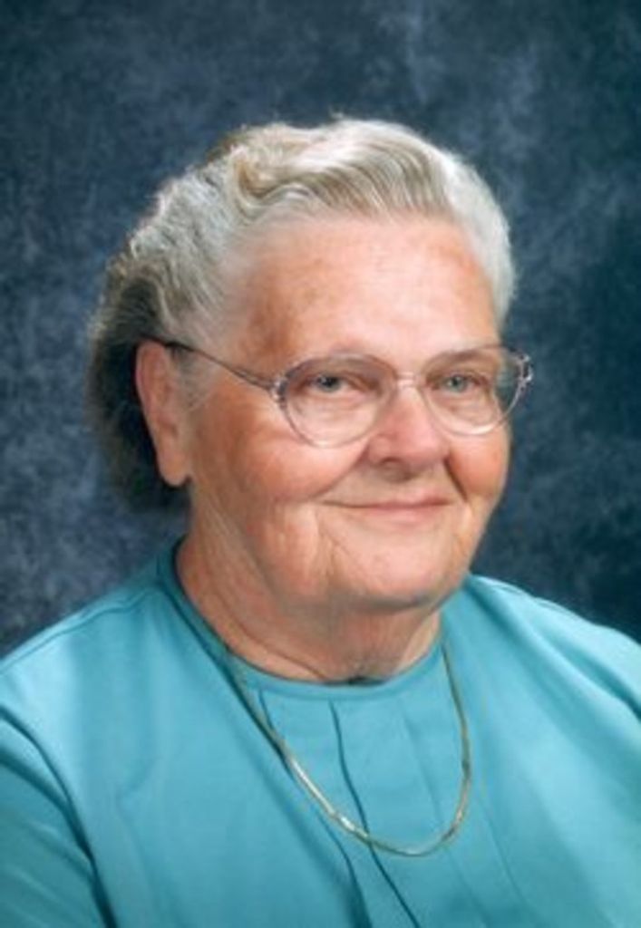 Evelyn Claire Ricker