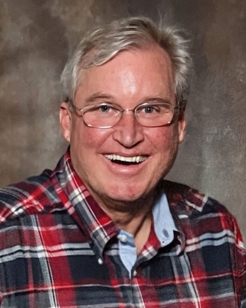 Tom Smith Profile Photo