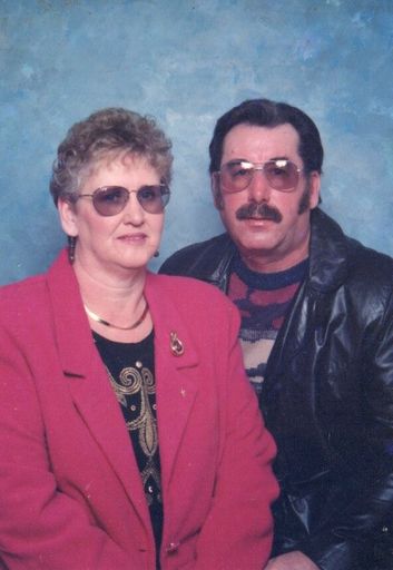Brenda (Akin)  Luttrell photo gallery thumbnail 24 of 50
