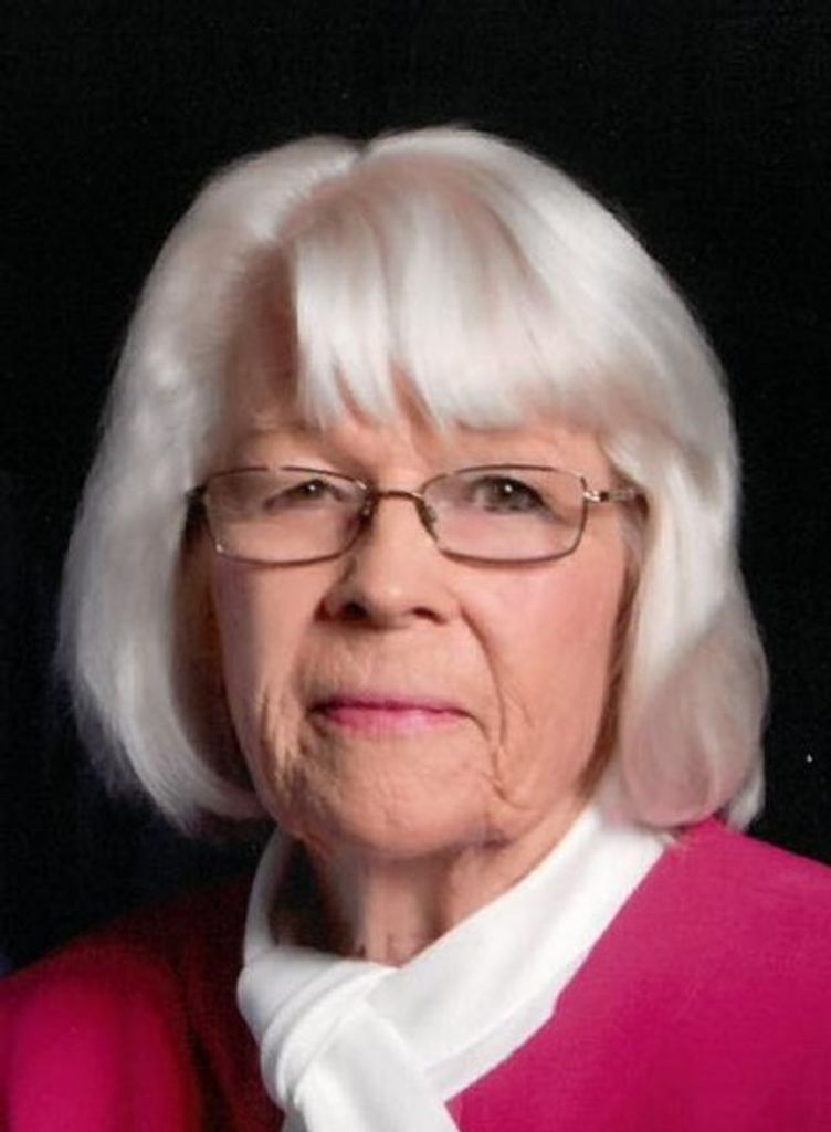 Madalyn Francis Crump Profile Photo