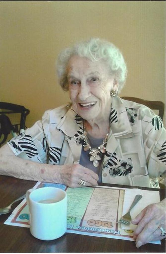 Louise Joyce Johnson Profile Photo