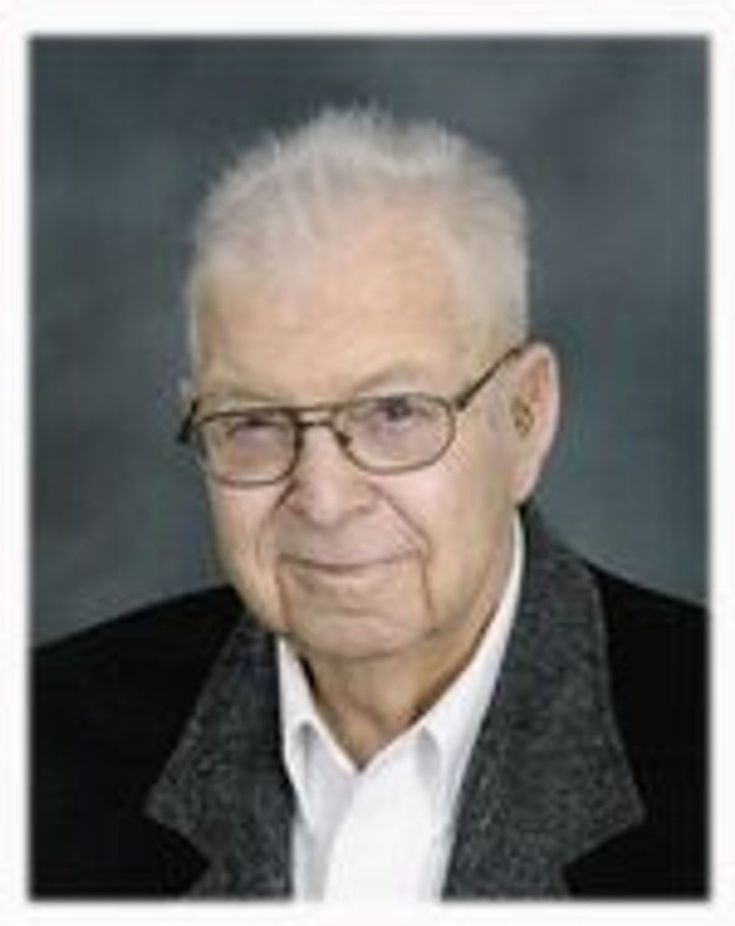 Morris L. Holdahl