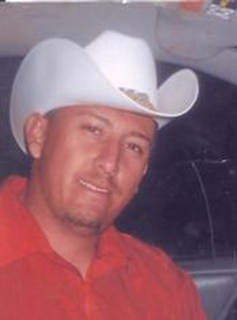 Emilio Vargas-Gonzalez Profile Photo