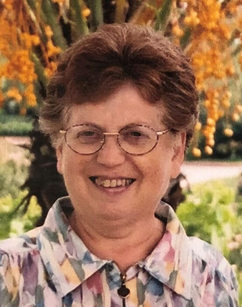Linda L (Smith)  Johnson Profile Photo