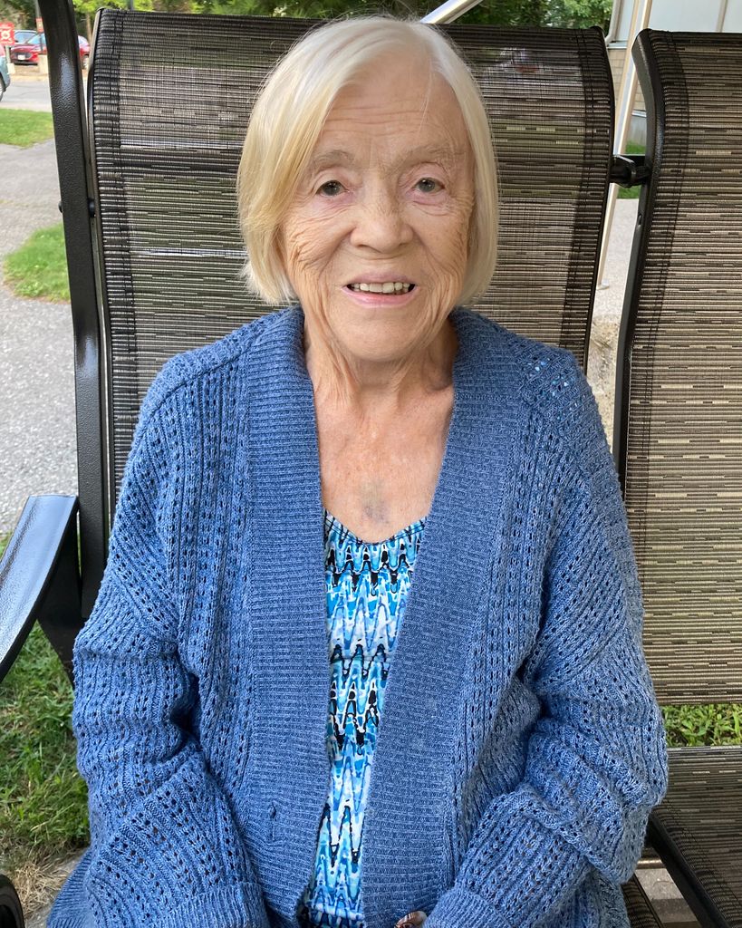 Anita Louise Powell
