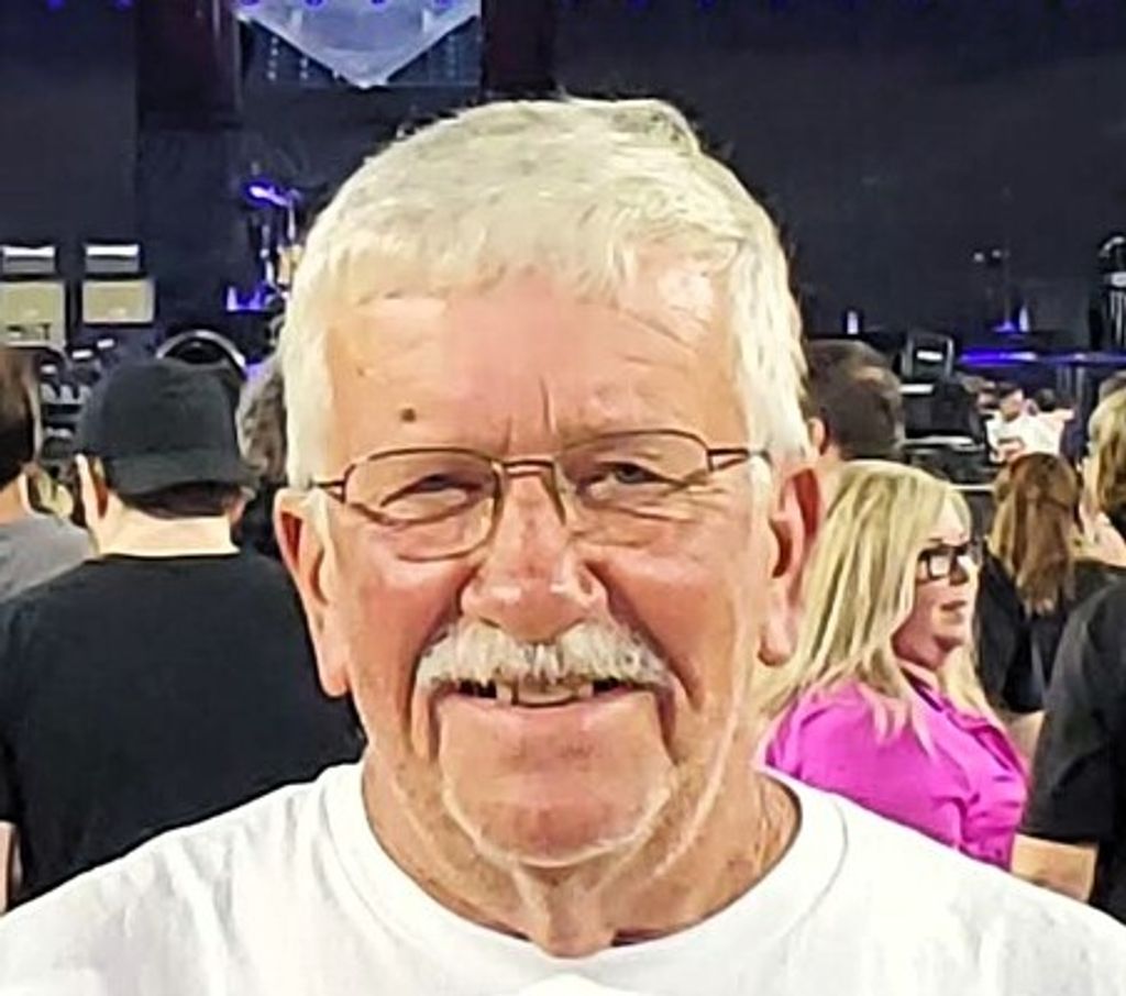 Bruce Williams Profile Photo