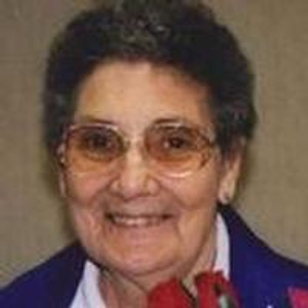 Louise Hodge
