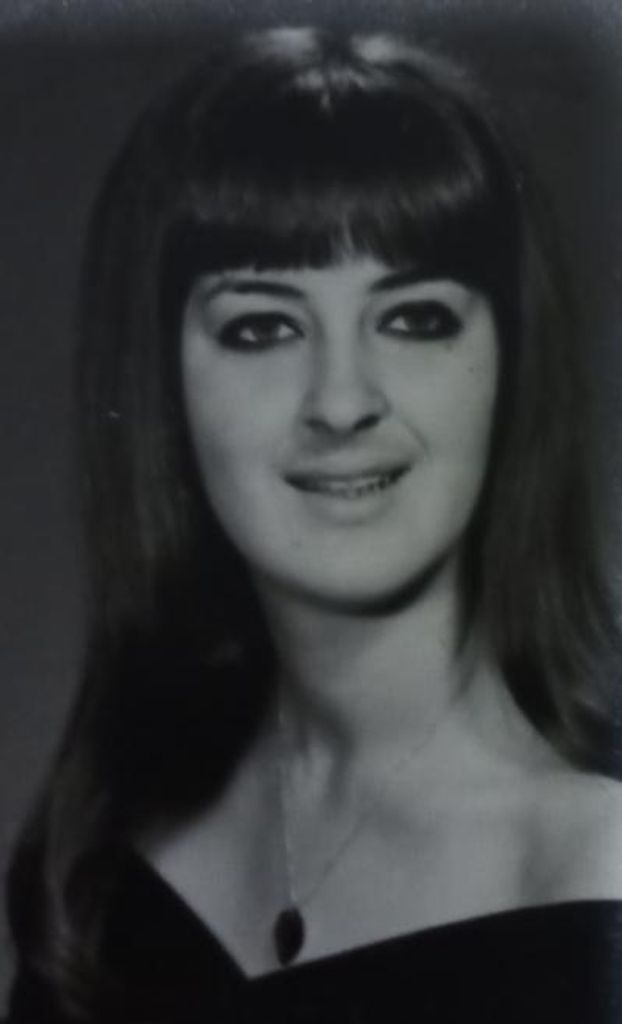 Carolyn Ayers-Latham