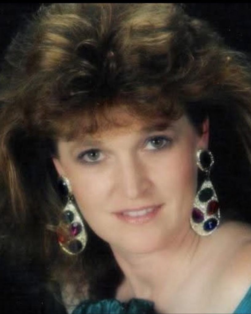 Elisa Ann Dorn Profile Photo