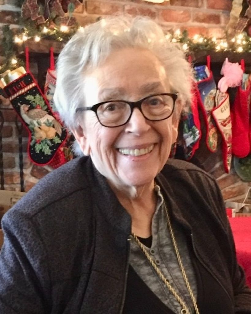 Vivian Fotieo Profile Photo