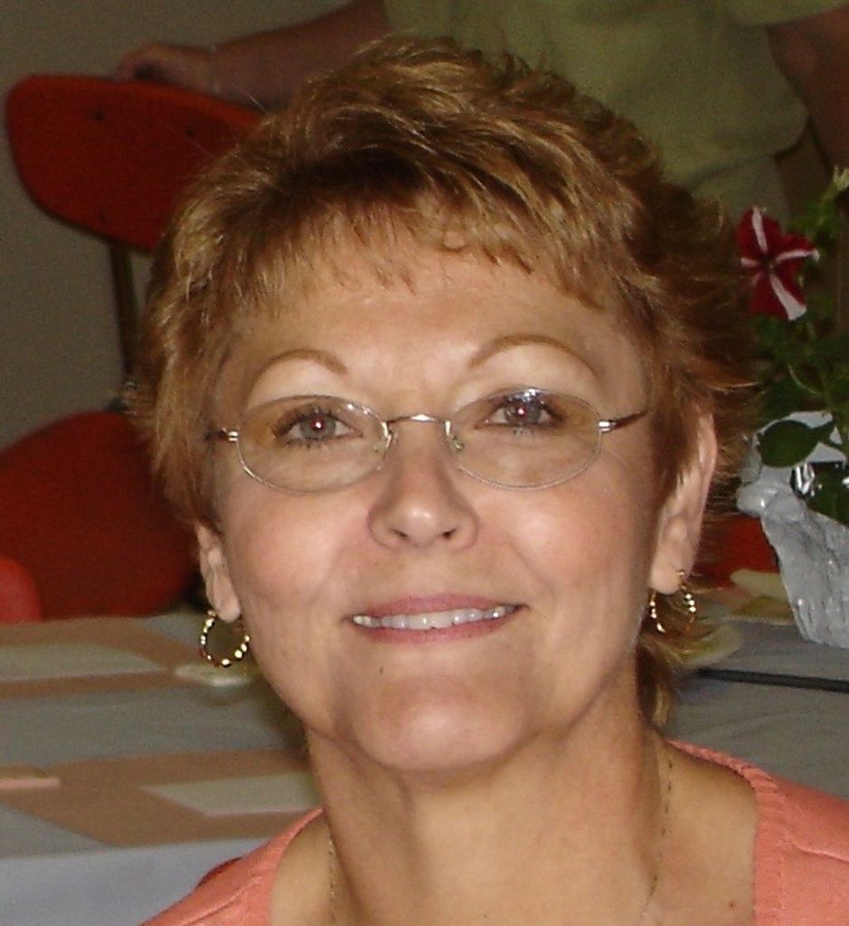 Danene (Maxfield)  Hutkay