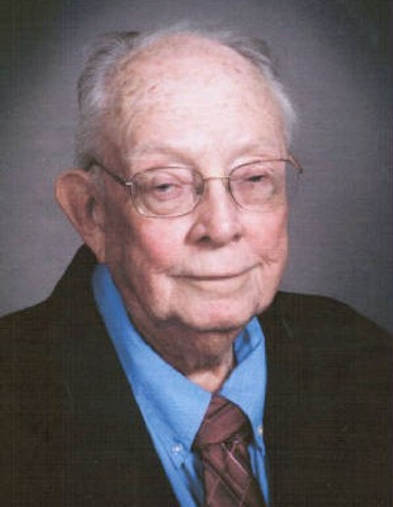 Hugh Richardson Profile Photo