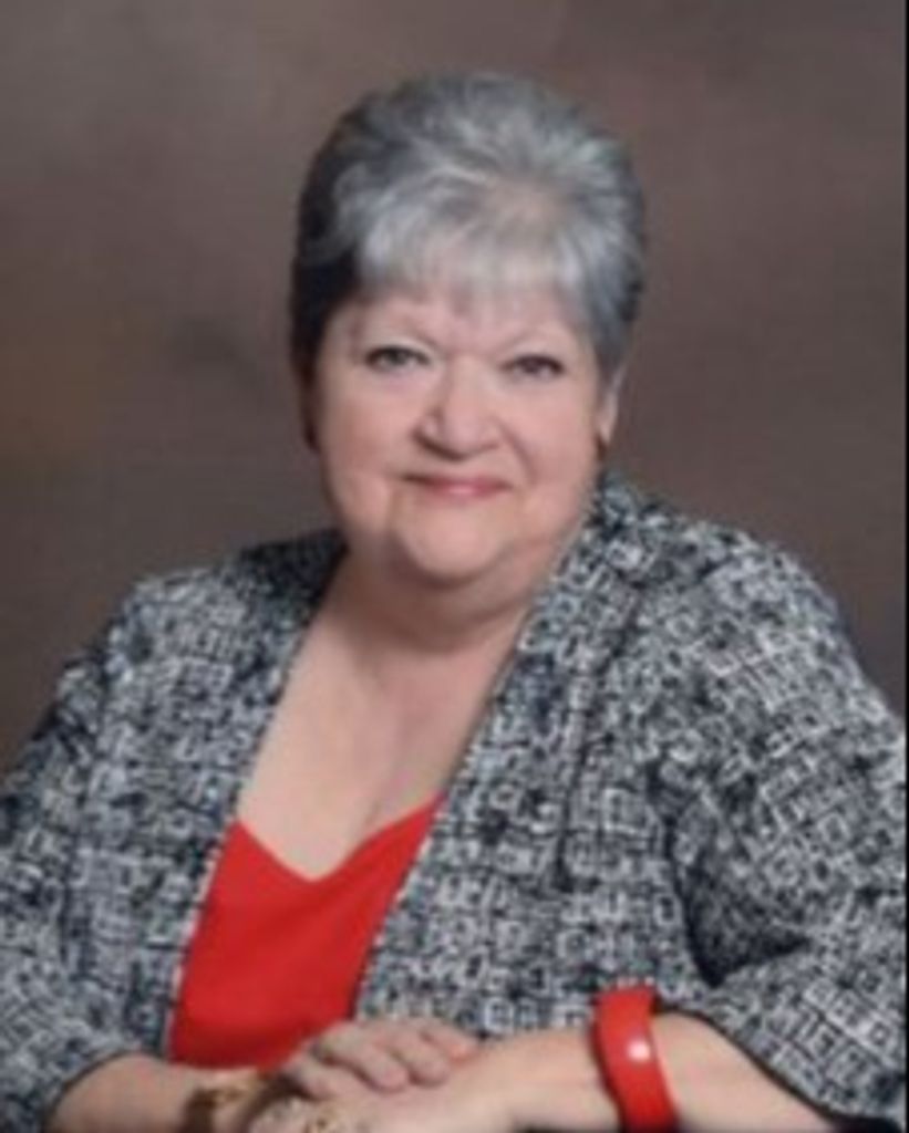 Loretta Zenker Profile Photo